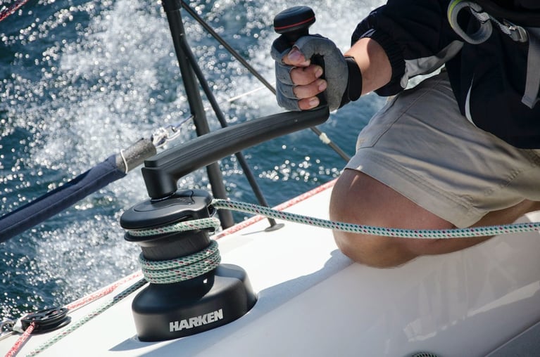 The Differences Between Harken Radial and Performa Winches